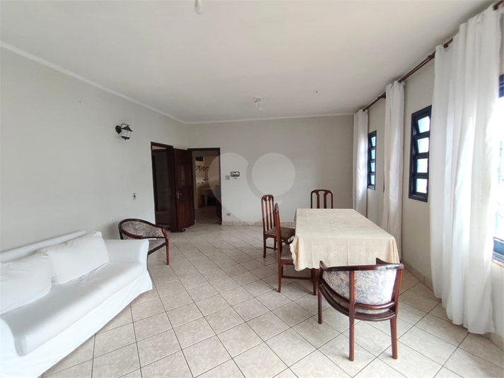 Foto REO1134275