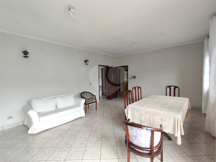 Foto REO1134275