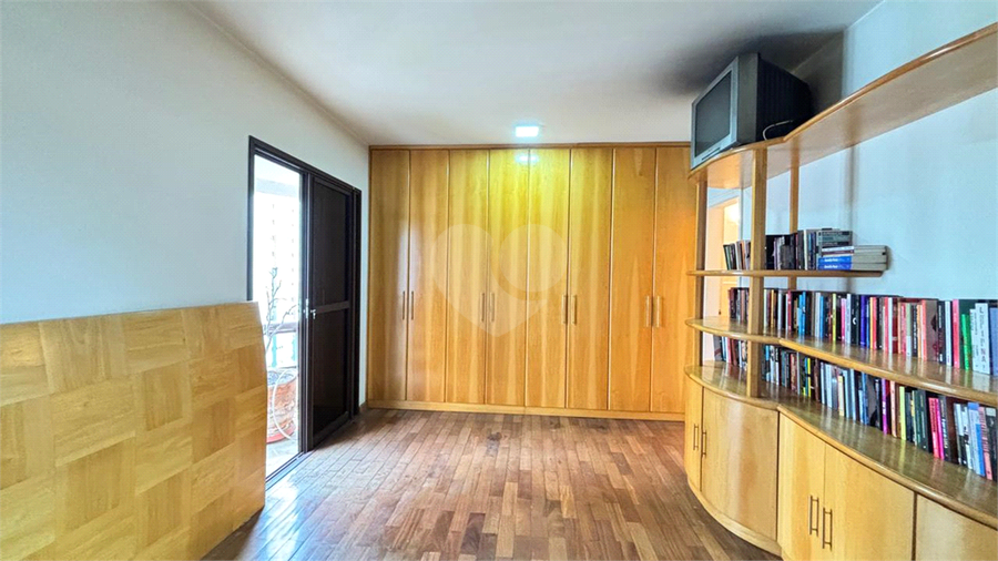 Foto REO1134313
