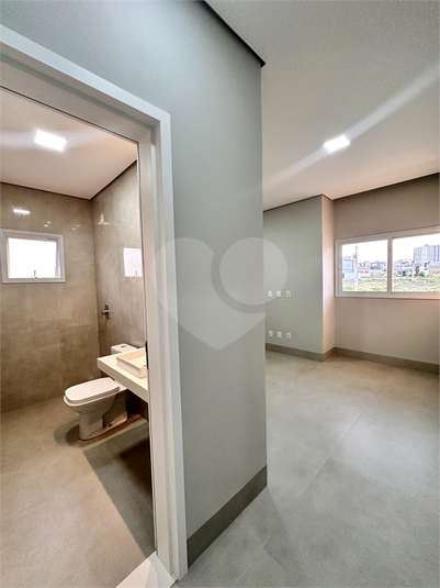 Foto REO1134372