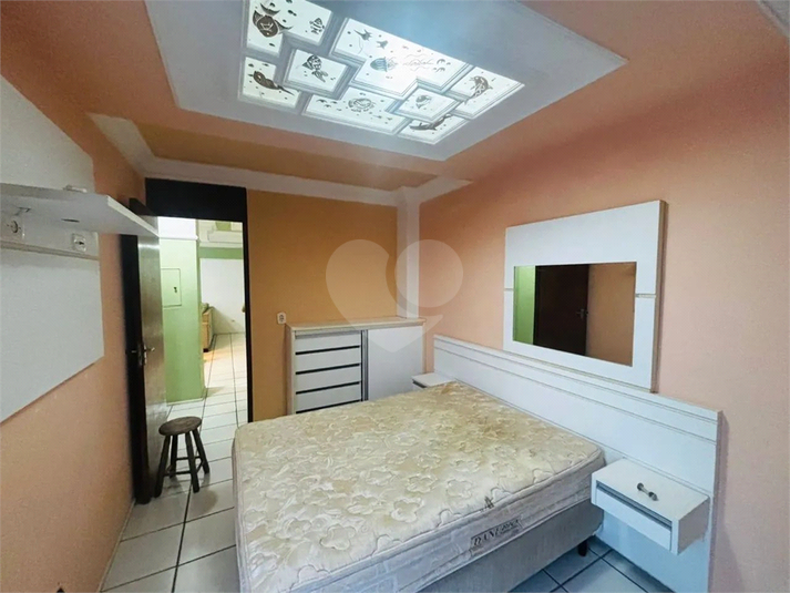 Foto REO1134377