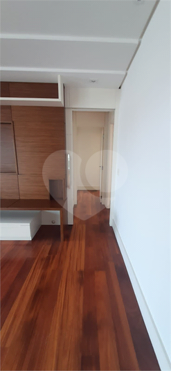 Foto REO1134383