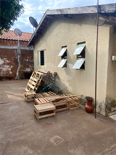 Foto REO1134435