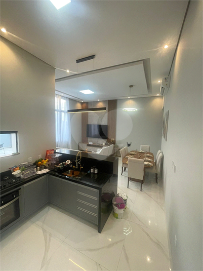 Foto REO1134440