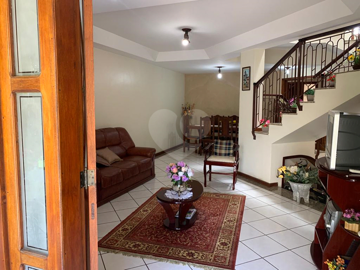 Foto REO1134451