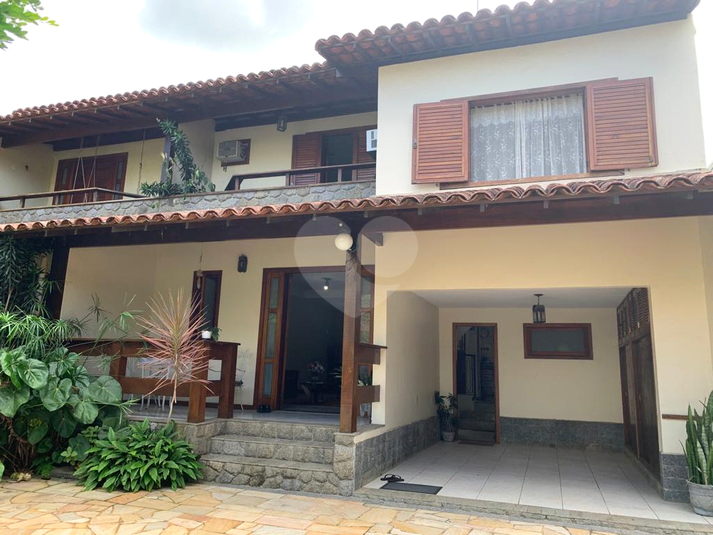 Foto REO1134451