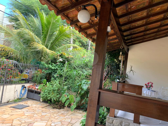 Foto REO1134451