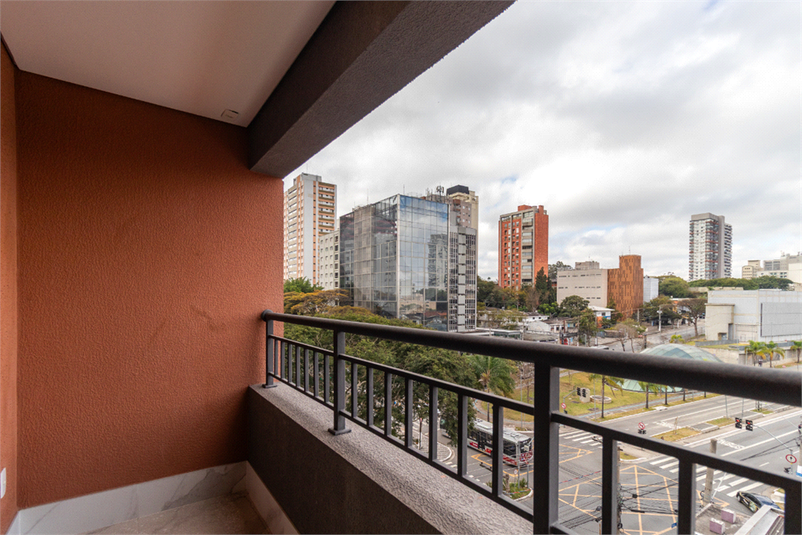 Foto REO1134504
