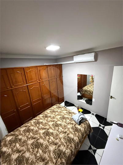 Foto REO1134515