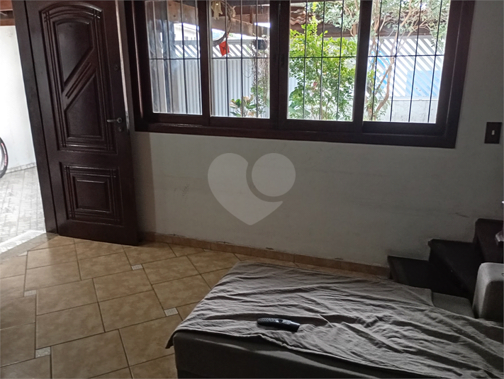 Foto REO1134539