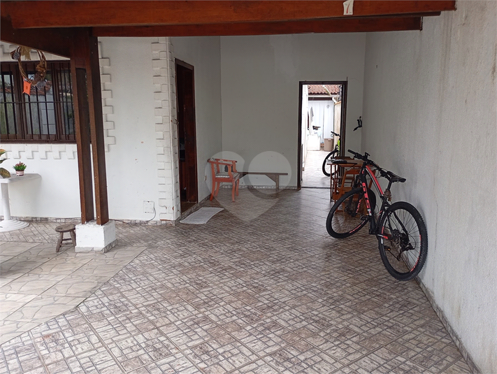 Foto REO1134539
