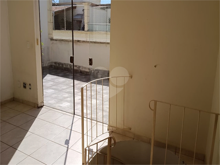 Foto REO1134553
