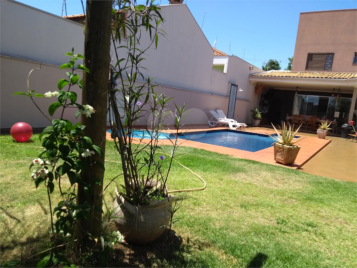 Foto REO1134565