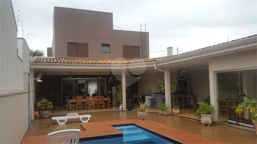 Foto REO1134565