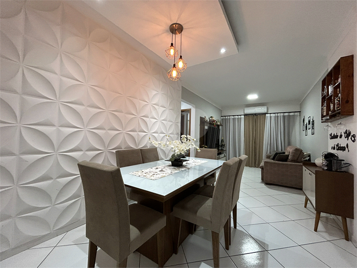 Foto REO1134586