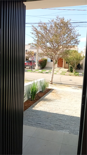 Foto REO1134730