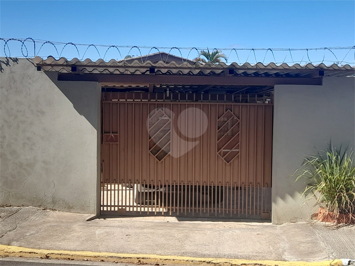 Foto REO1134738