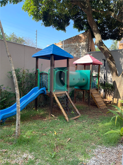 Foto REO1134761