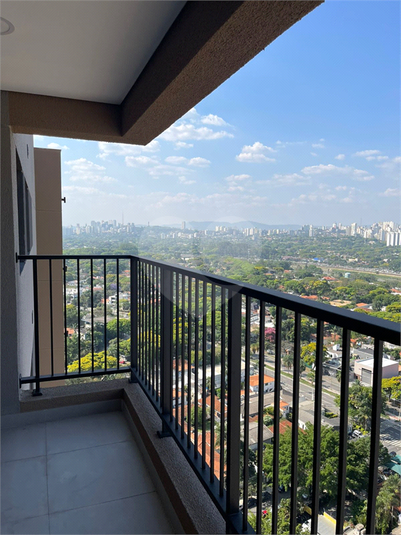 Foto REO1134761