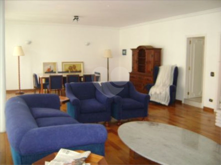 Foto REO1134768