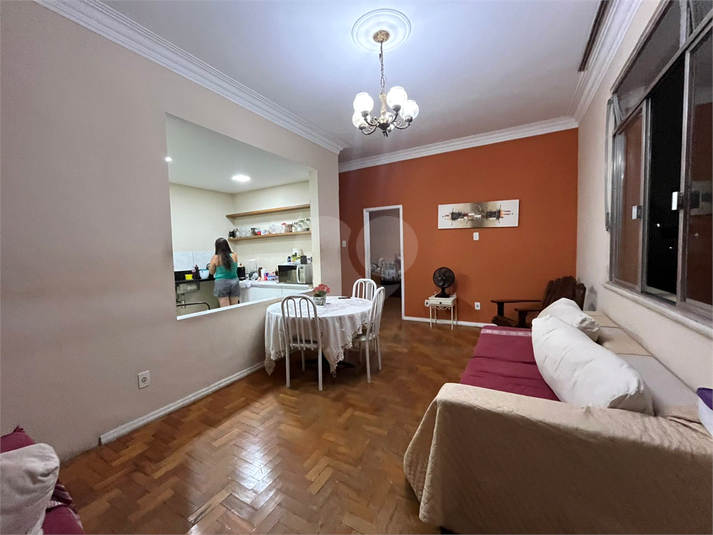 Foto REO1134777