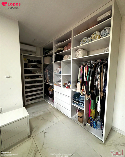 Foto REO1134783