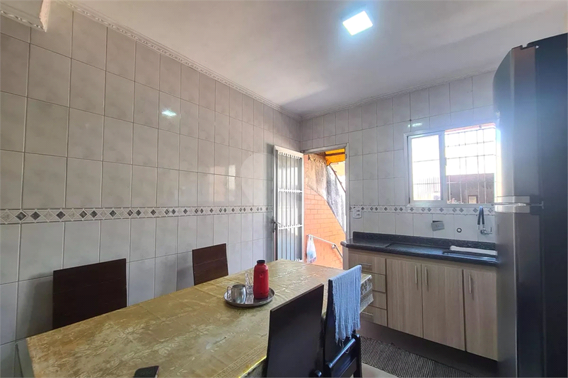 Foto REO1134790