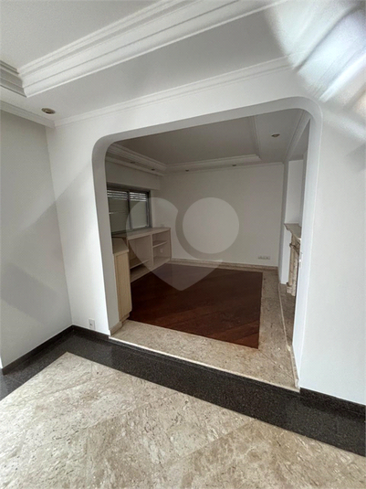 Foto REO1134828