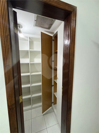 Foto REO1134830