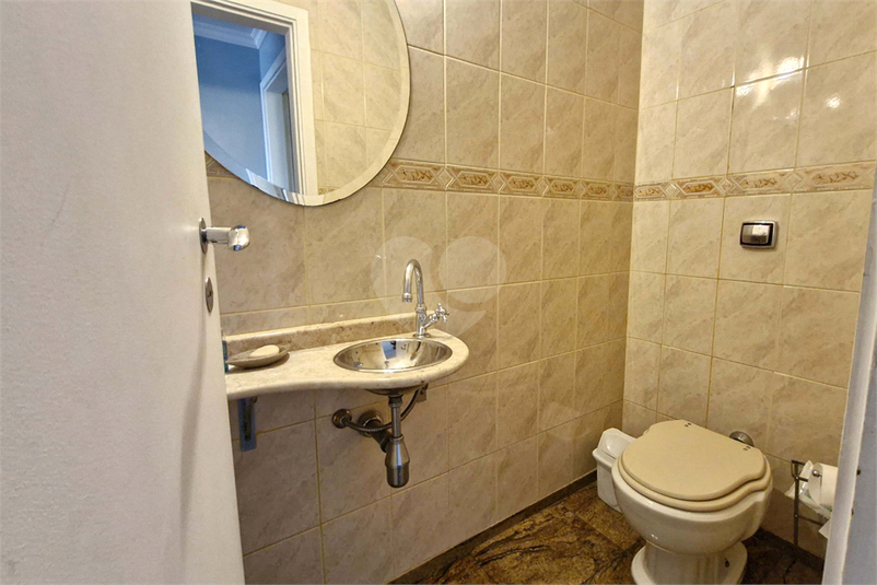 Foto REO1134835