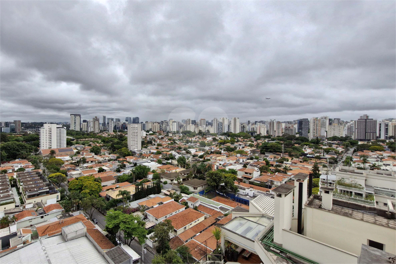 Foto REO1134835