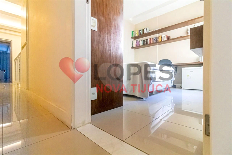 Foto REO1134850