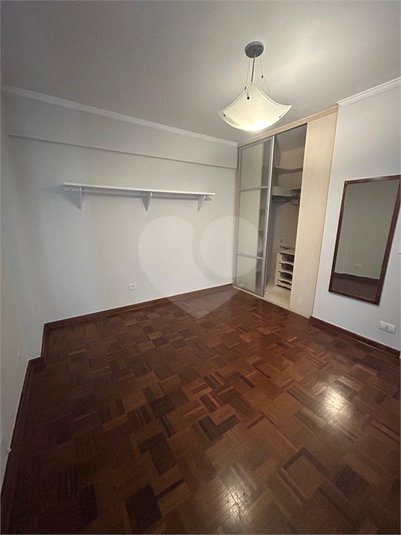 Foto REO1134880