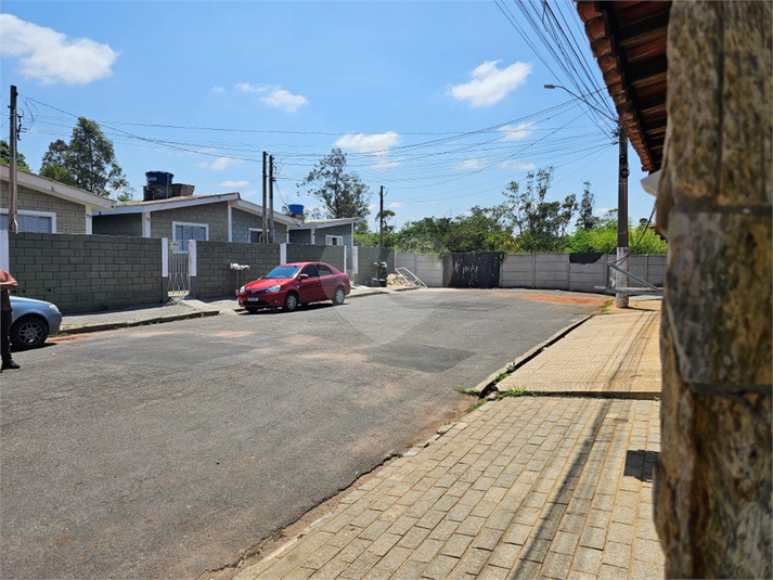 Foto REO1134903