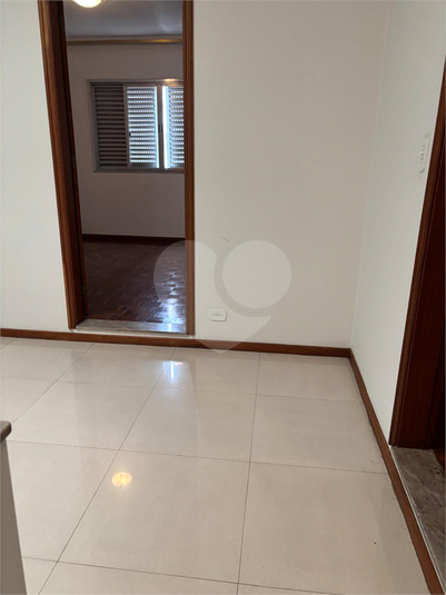 Foto REO1134907