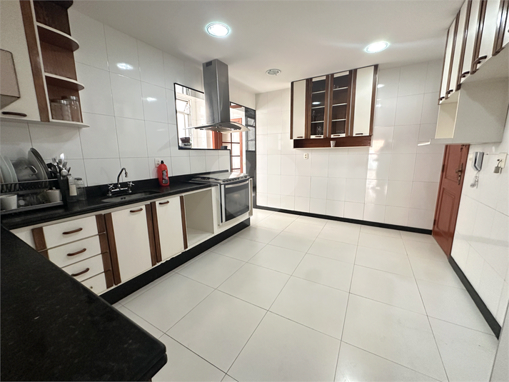 Foto REO1134920