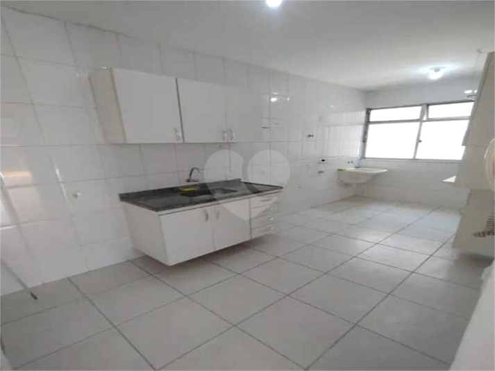 Foto REO1134974