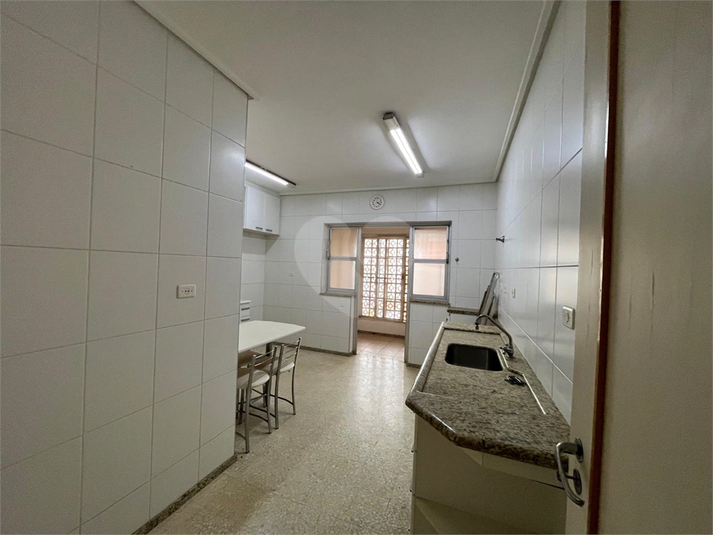 Foto REO1135013