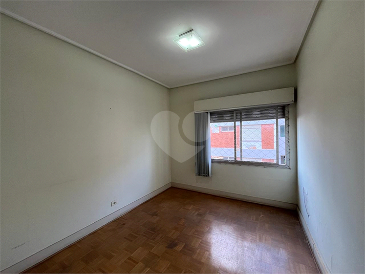 Foto REO1135013
