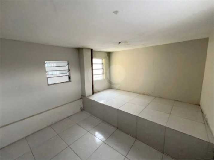 Foto REO1135015