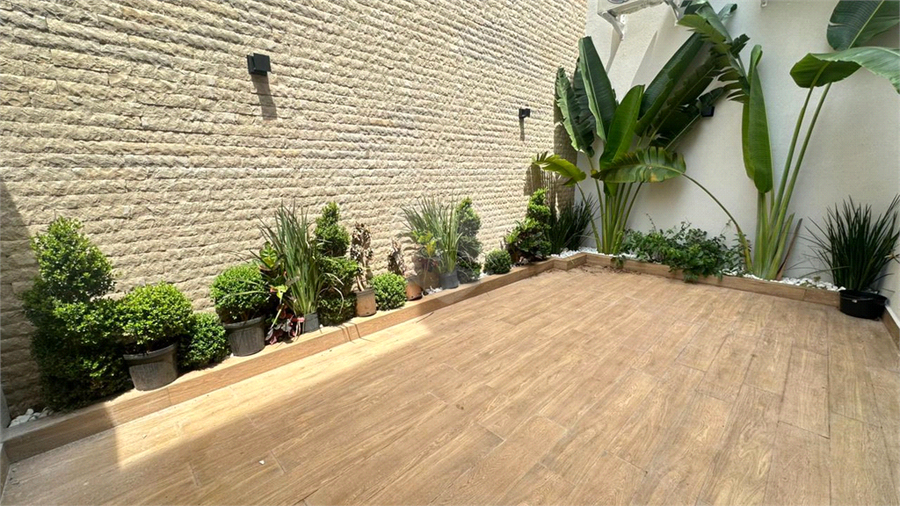 Foto REO1135017