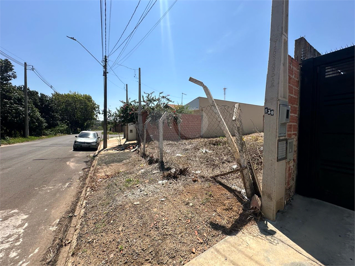 Foto REO1135045