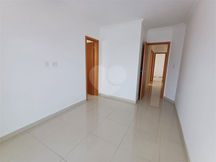 Foto REO1135049