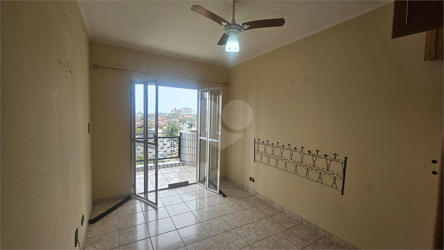 Foto REO1135057
