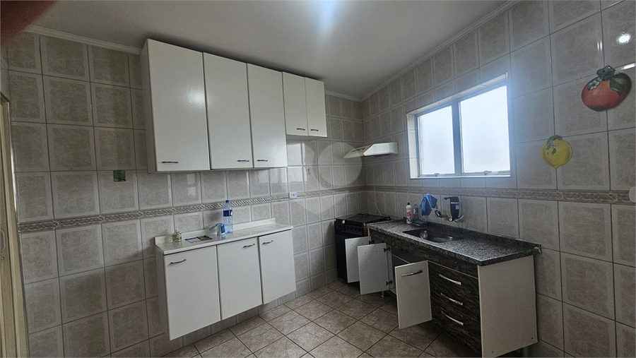 Foto REO1135057