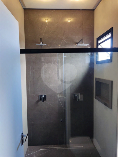 Foto REO1135058