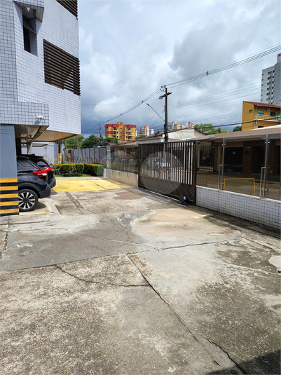 Foto REO1135061
