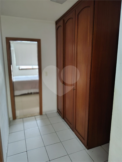 Foto REO1135061