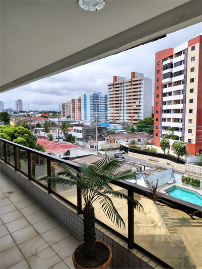 Foto REO1135061