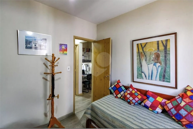 Foto REO1135064